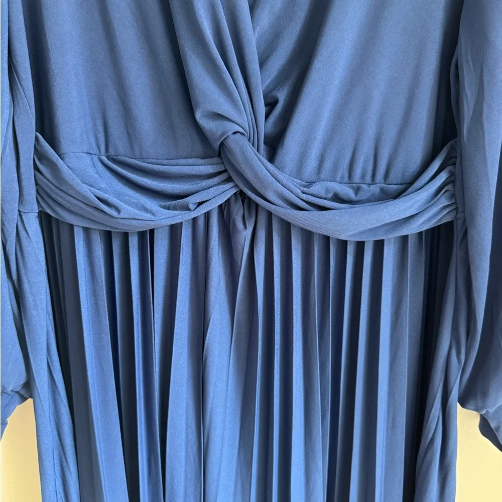 Eloquii‎ Knot Front Pleated Dress Size 16 Blue NEW